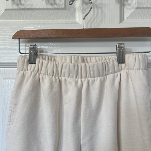 Brandy Melville Cream Sweatpants - Picture 2 of 5